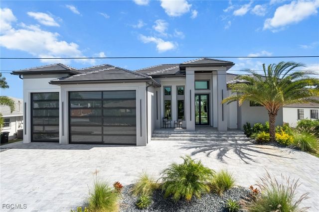 5333 Majestic CT, Cape Coral, FL 33904