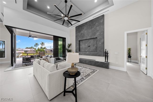 5333 Majestic CT, Cape Coral, FL 33904