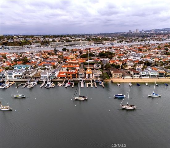 339 Via Lido Soud, Newport Beach, CA 92663