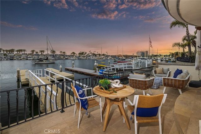 339 Via Lido Soud, Newport Beach, CA 92663