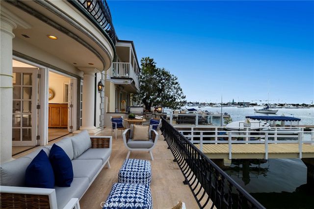 339 Via Lido Soud, Newport Beach, CA 92663