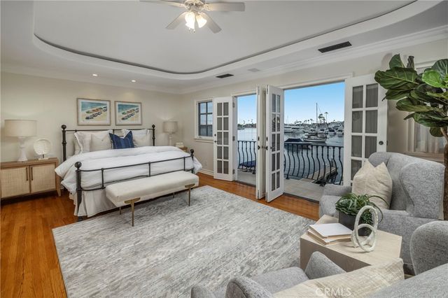 339 Via Lido Soud, Newport Beach, CA 92663