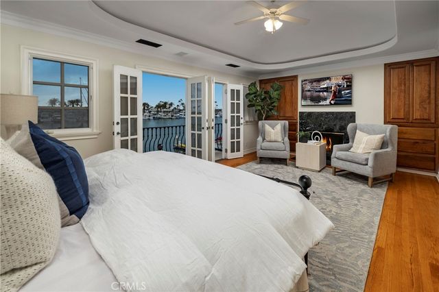 339 Via Lido Soud, Newport Beach, CA 92663