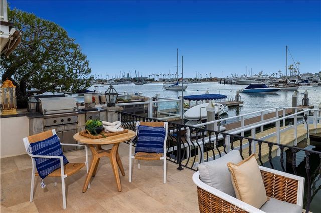 339 Via Lido Soud, Newport Beach, CA 92663