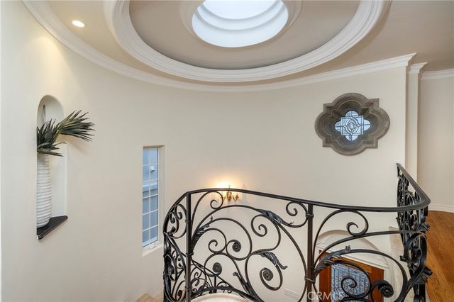 339 Via Lido Soud, Newport Beach, CA 92663