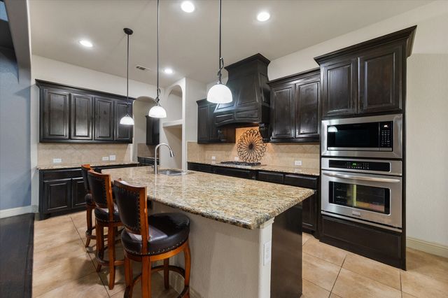 2940 Benissa, Grand Prairie, TX 75054