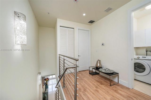 10265 NW 63rd Ter 204, Doral, FL 33178