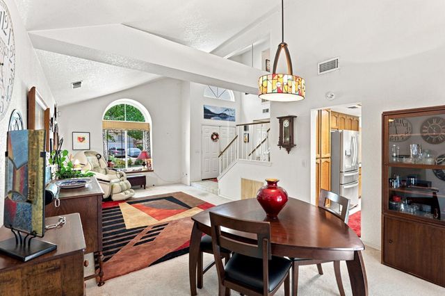 2535 Mossy Oaks Ct, Rancho Cordova, CA 95670