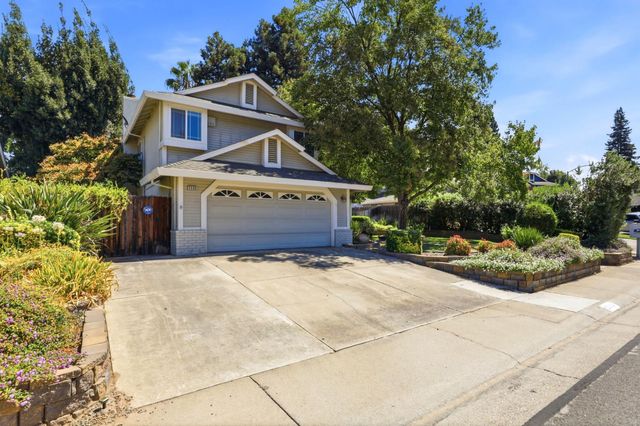 2535 Mossy Oaks Ct, Rancho Cordova, CA 95670