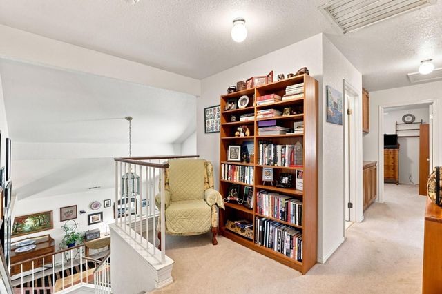 2535 Mossy Oaks Ct, Rancho Cordova, CA 95670