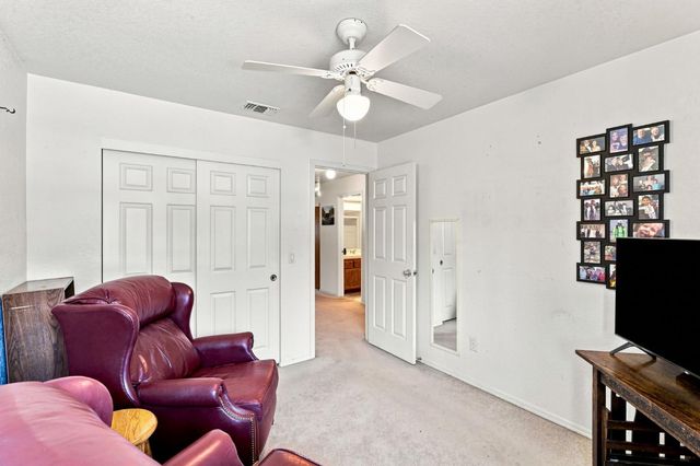 2535 Mossy Oaks Ct, Rancho Cordova, CA 95670