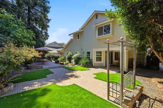 2535 Mossy Oaks Ct, Rancho Cordova, CA 95670