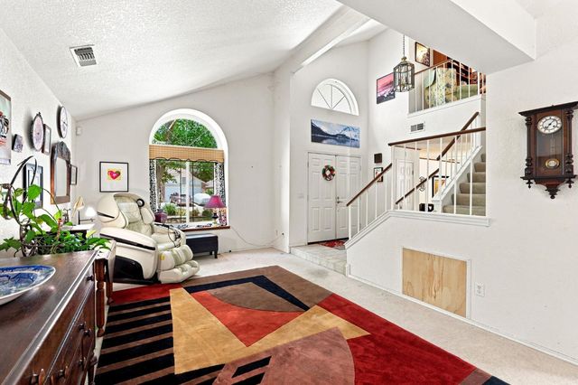 2535 Mossy Oaks Ct, Rancho Cordova, CA 95670