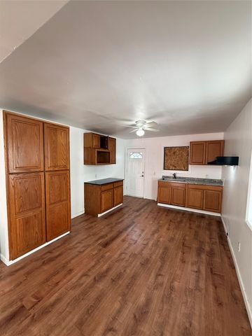 3705 Guaranty Street, Dallas, TX 75215