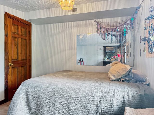 1337 W Dallas Road, Urbana, OH 43078