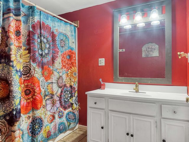 1337 W Dallas Road, Urbana, OH 43078