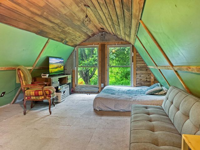 1337 W Dallas Road, Urbana, OH 43078