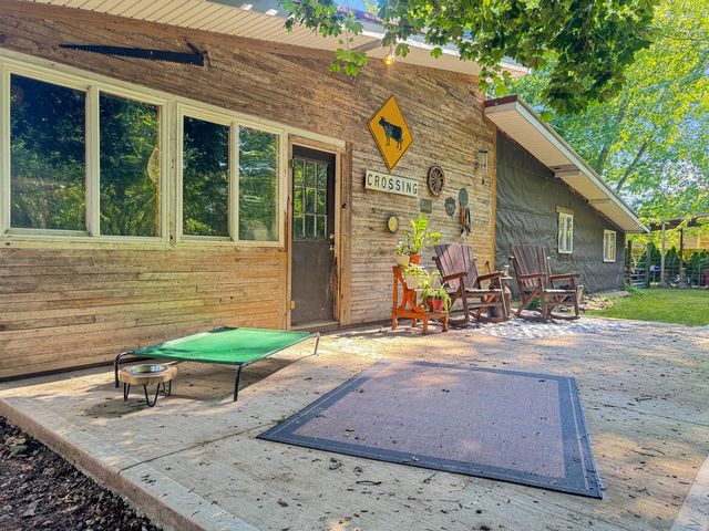 1337 W Dallas Road, Urbana, OH 43078