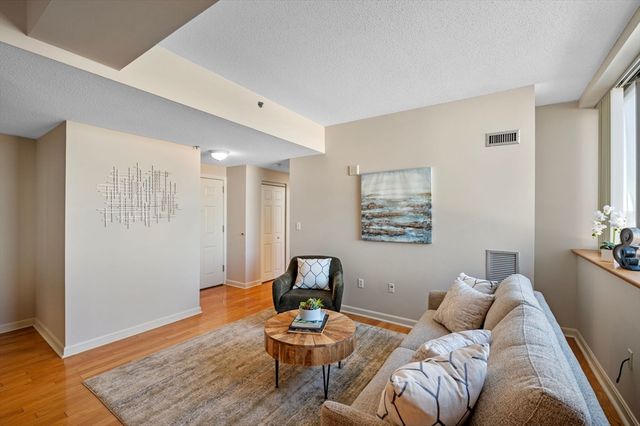 169 Monsignor Obrien Hwy 605, Cambridge, MA 02141