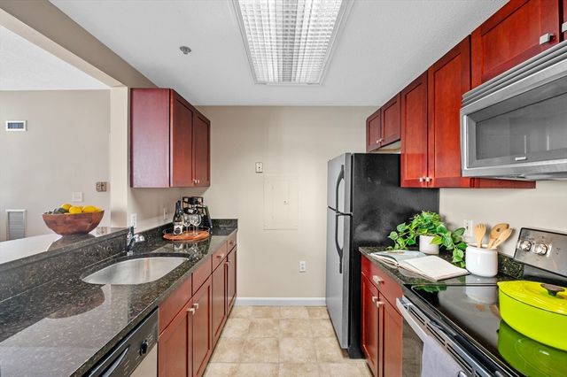 169 Monsignor Obrien Hwy 605, Cambridge, MA 02141