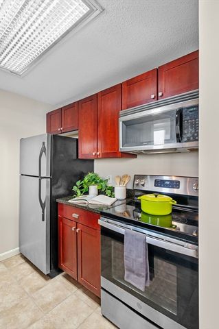 169 Monsignor Obrien Hwy 605, Cambridge, MA 02141