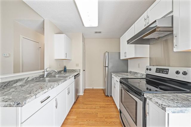 1015 E Yager LN 84, Austin, TX 78753