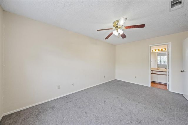 1015 E Yager LN 84, Austin, TX 78753