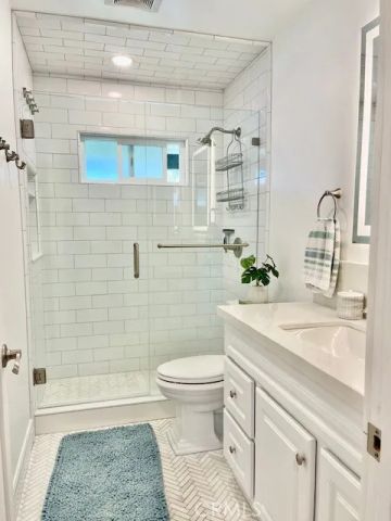 3080 Lincoln Street 17, Carlsbad, CA 92008