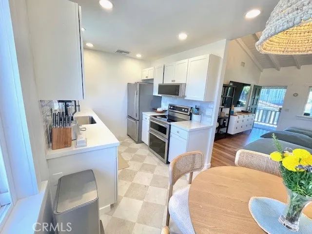 3080 Lincoln Street 17, Carlsbad, CA 92008