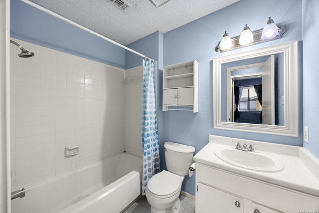 9334 Dover Rdg, San Antonio, TX 78250