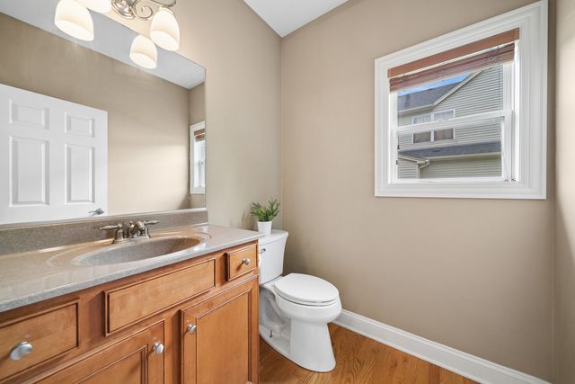 115 Pineridge Drive S, Oswego, IL 60543