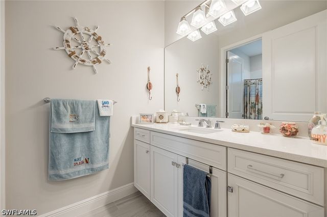 2555 Seychelles DR 406, Naples, FL 34112