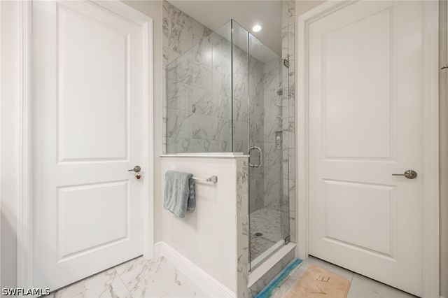 2555 Seychelles DR 406, Naples, FL 34112