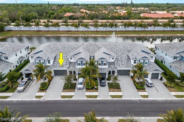 2555 Seychelles DR 406, Naples, FL 34112