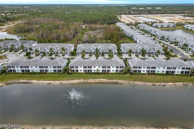 2555 Seychelles DR 406, Naples, FL 34112