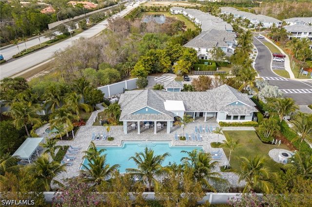 2555 Seychelles DR 406, Naples, FL 34112