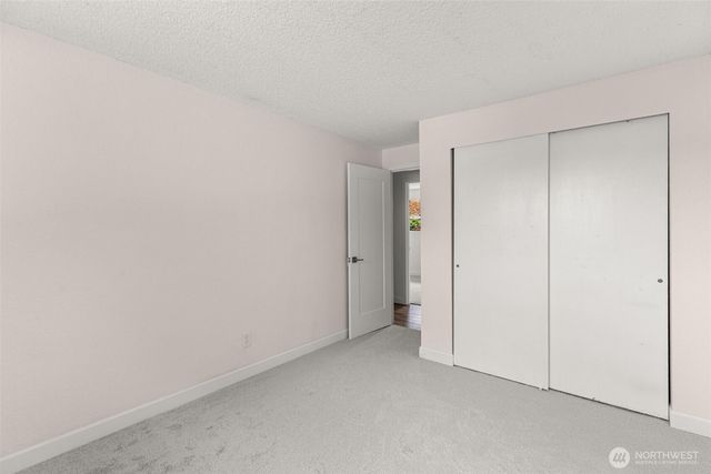 31300 31st Ave SW, Federal Way, WA 98023