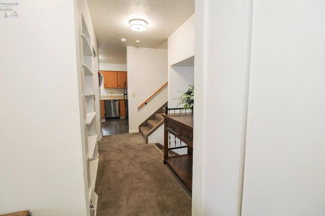 2058 Heritage Drive, Sandusky, OH 44870