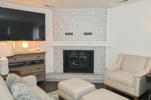 2058 Heritage Drive, Sandusky, OH 44870