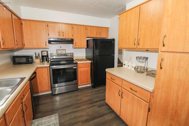 2058 Heritage Drive, Sandusky, OH 44870