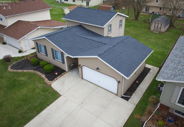 2058 Heritage Drive, Sandusky, OH 44870