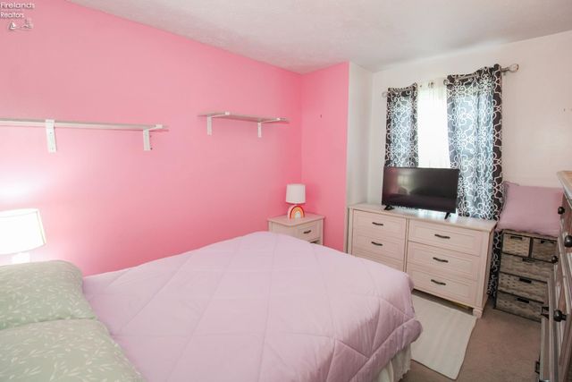 2058 Heritage Drive, Sandusky, OH 44870