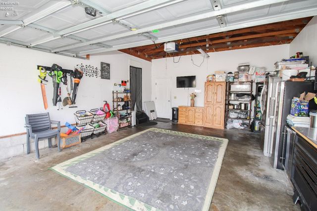 2058 Heritage Drive, Sandusky, OH 44870