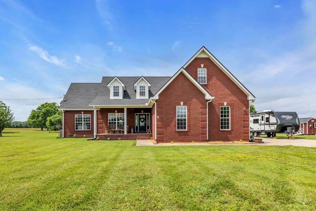 141 Holly Ct, Unionville, TN 37180