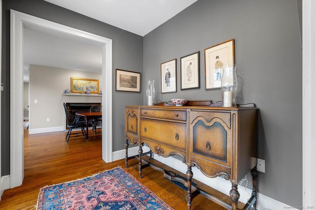 138 School House Road, Old Saybrook, CT 06475