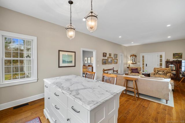 138 School House Road, Old Saybrook, CT 06475