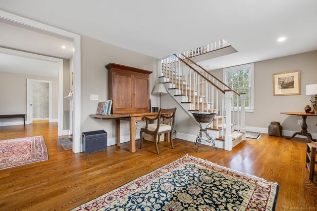 138 School House Road, Old Saybrook, CT 06475