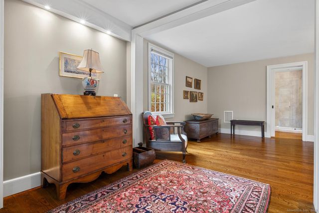 138 School House Road, Old Saybrook, CT 06475