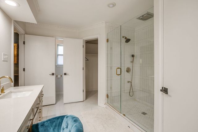 2910 Glasgow Drive, Arlington, TX 76015