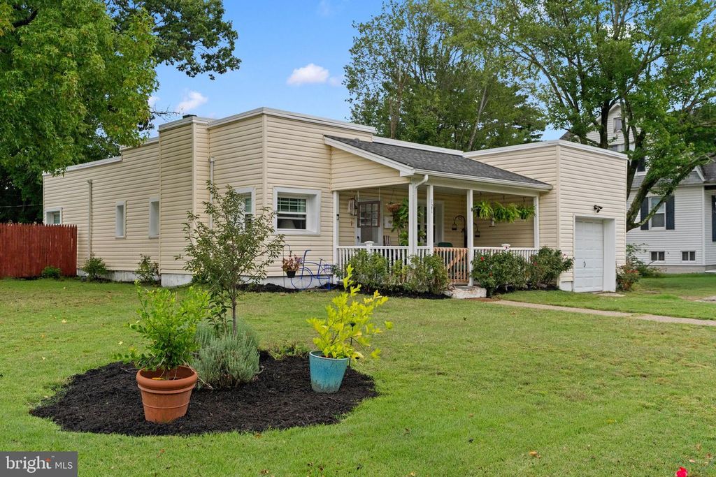 121 OHIO AVE, Clementon, NJ 08021